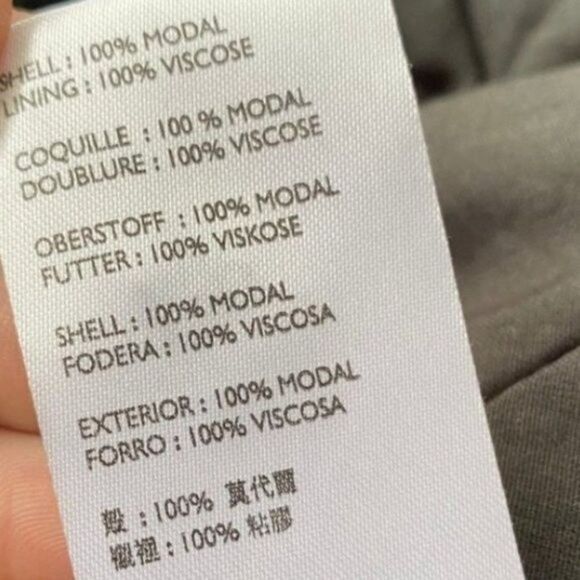 Urban Outfitters quilted mini skirt black size small - Picture 9 of 10